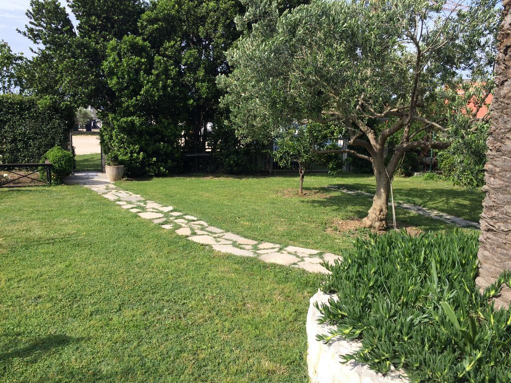 Yacht Beach Apartments Kaštela Εξωτερικό φωτογραφία