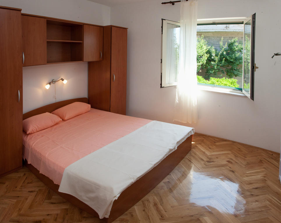 Yacht Beach Apartments Kaštela Δωμάτιο φωτογραφία