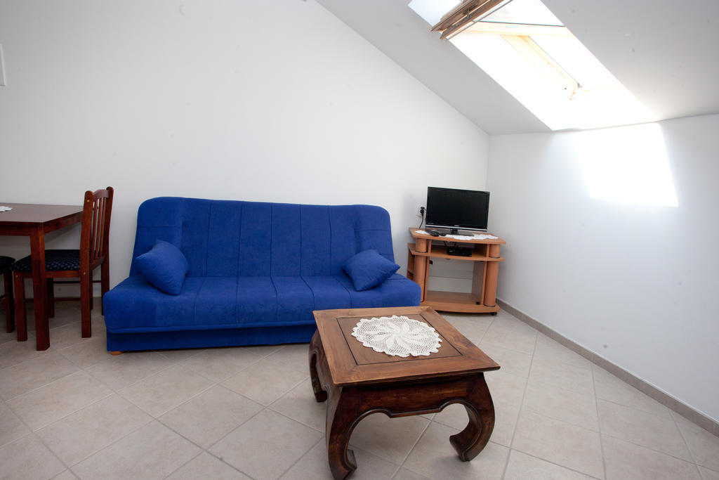 Yacht Beach Apartments Kaštela Δωμάτιο φωτογραφία
