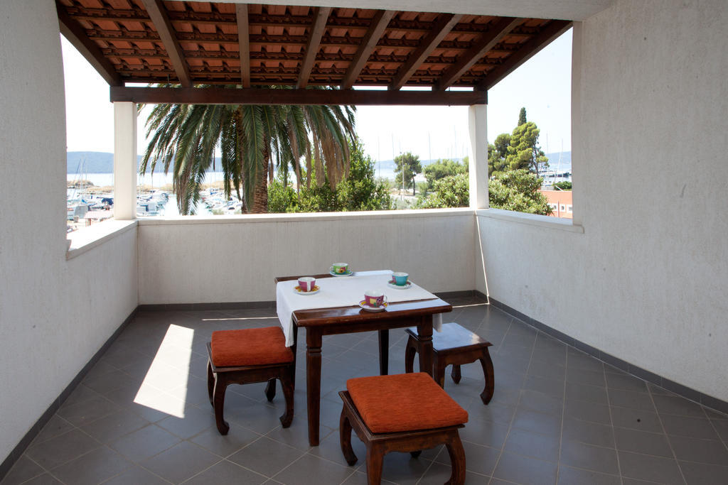Yacht Beach Apartments Kaštela Εξωτερικό φωτογραφία