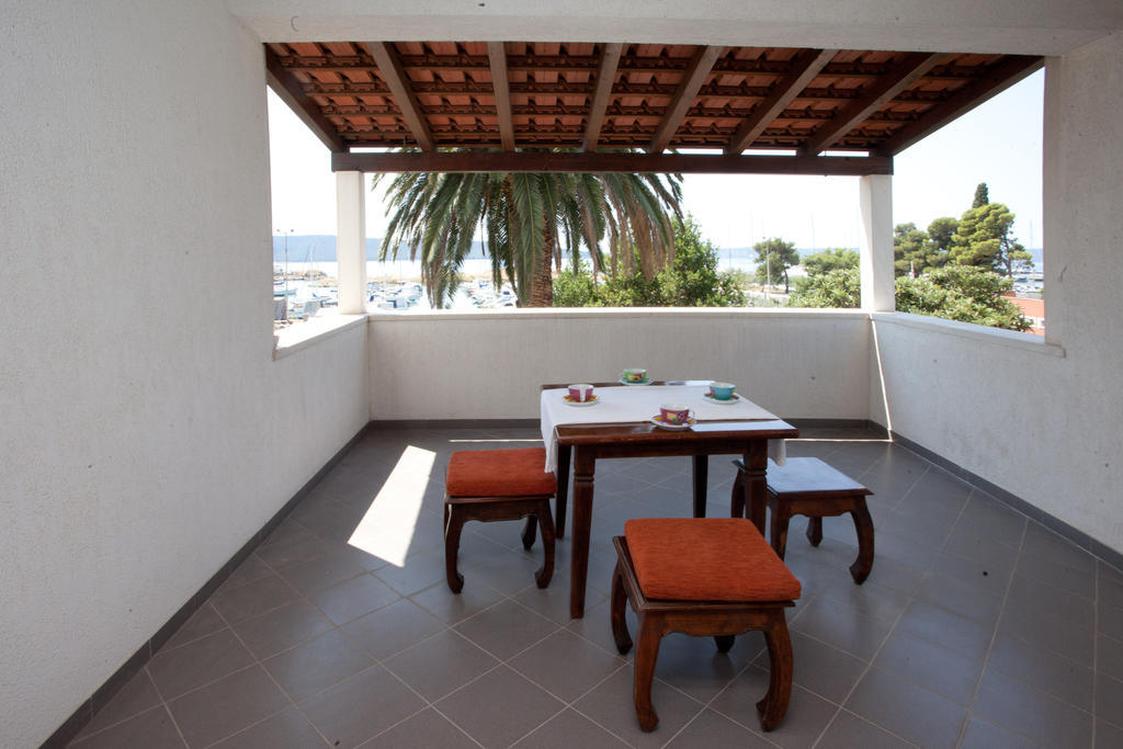 Yacht Beach Apartments Kaštela Εξωτερικό φωτογραφία