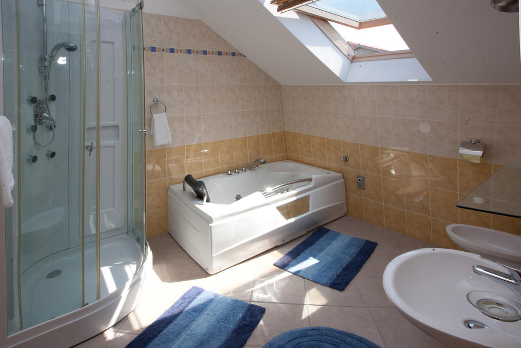 Yacht Beach Apartments Kaštela Εξωτερικό φωτογραφία