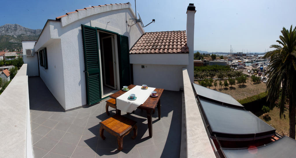 Yacht Beach Apartments Kaštela Εξωτερικό φωτογραφία